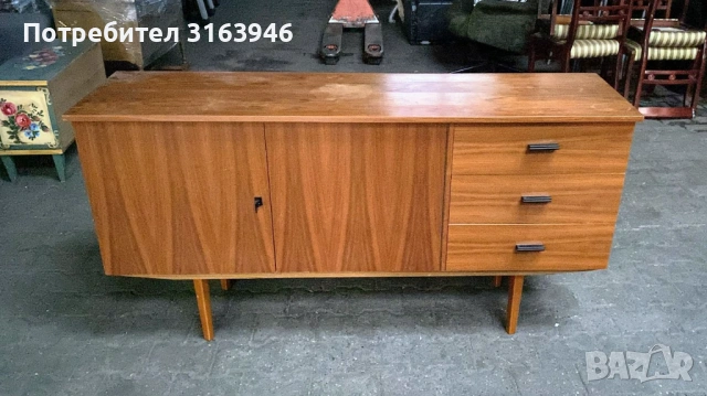 Винтидж шкаф / бюфет – средата на XX век, снимка 5 - Шкафове - 53856178