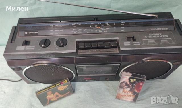 Hitachi TRK-720 E radio cassette player Хитачи радио касетофон работещ, снимка 5 - Радиокасетофони, транзистори - 53964994