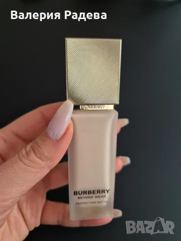  Фон дьо тен Burberry Beyond Wear Perfecting Matte  , снимка 1 - Декоративна козметика - 48238674