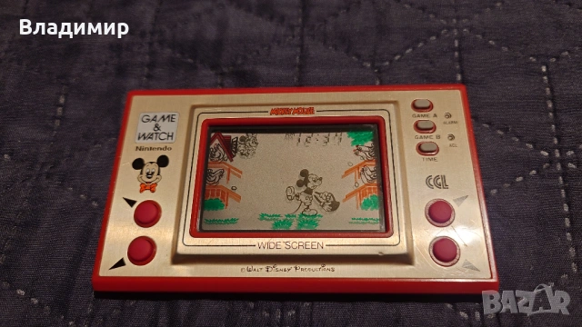 Продавам игра Nintendo от серията game & watch - Mickey mouse