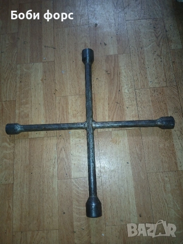 Оргинален руски кръстат ключ много здрав , снимка 7 - Аксесоари и консумативи - 53664560