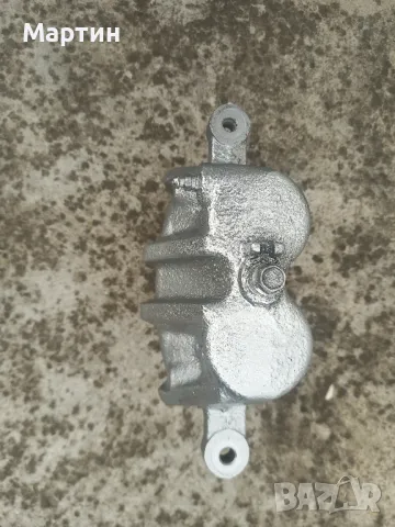 Преден десен спирачен апарат+държач за Киа Соренто -  дизел 2.5 CRDI 16 V - 140 к.с., снимка 7 - Части - 49965324