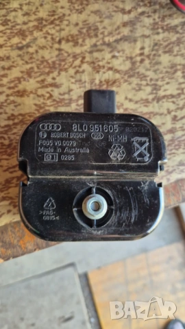 Сирена клаксон аларма за Ауди А4 Б6 Б7 Ауди А6 Ауди А3 Audi A3 Audi A4 B6 B7 Audi A6/ 8L0 951 605