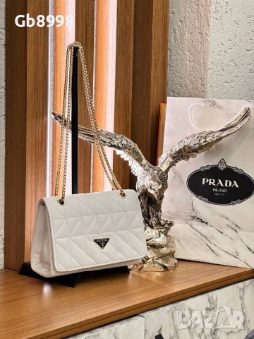 Чанта Prada, снимка 4 - Чанти - 46738086