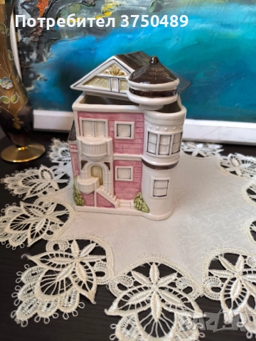 Викторианска къща Otagiri - Япония,ръчно рисувана ,може да се ползва като буркан , снимка 3 - Други - 52223121