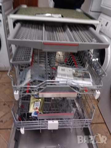 Чисто нова съдомиялна за пълно вграждане Бош Bosch Made in Germany 2 години гаранция!, снимка 5 - Съдомиялни - 53068561