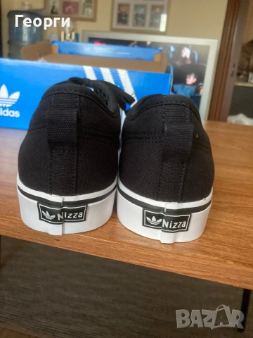 Оригинални Adidas, снимка 8 - Маратонки - 53371429