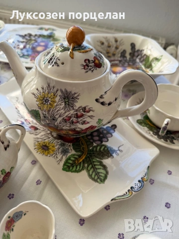 Английски порцеланов сервиз Spode “Reynolds” –  60 части, снимка 8 - Сервизи - 53781931