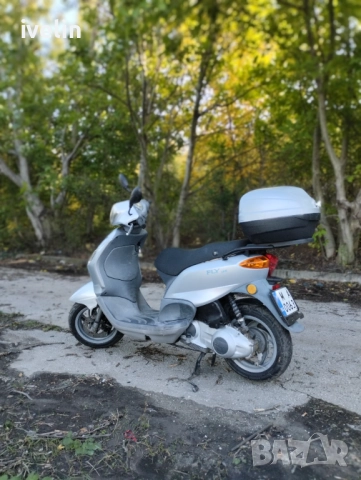 Скутер piaggio fly 125, снимка 8 - Мотоциклети и мототехника - 52805157