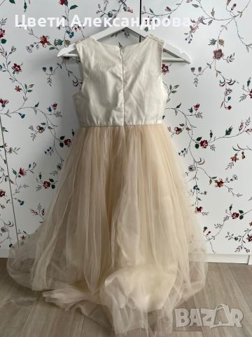 Детска официална рокля, снимка 3 - Детски рокли и поли - 45154401