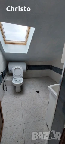 Без аналог!!! Чисто нов двустаен апартамент плюс таванско ателие в центъра на кв. Сарафово , снимка 15 - Апартаменти - 50711421