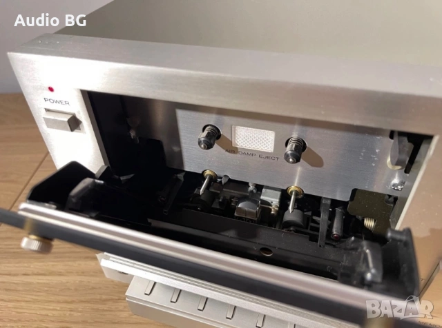 Hitachi D-5500 Top, снимка 5 - Декове - 53940359