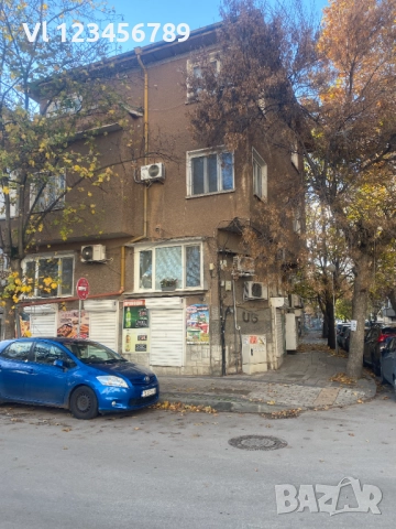 Собственик продава самостоятелен етаж за ремонт в Пловдив, Каменица 1 Продавам собствен многостаен а, снимка 3 - Апартаменти - 52556482