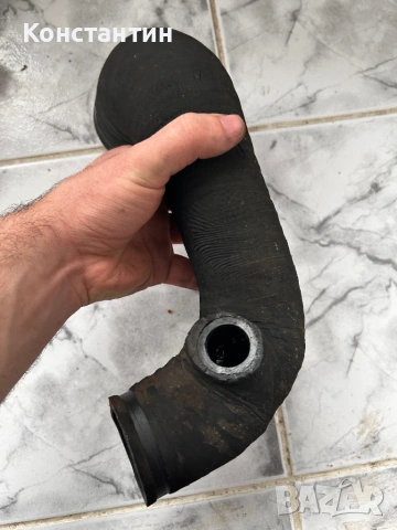 Маркучи на въздуха + дебитомер (MAF) – Mitsubishi Colt 1.5 DI-D 95 к.с., снимка 10 - Части - 53430843