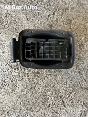 Вратичка резервоар БМВ Е90 91 BMW