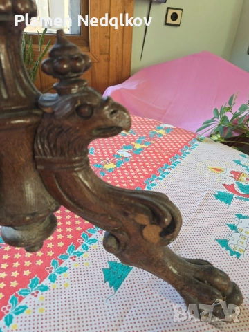 Холна масичка със орнаменти., снимка 9 - Антикварни и старинни предмети - 51513385