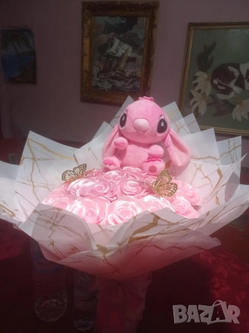 Продавам Букет от 21 Сатенени Рози Цена ,60 лева за букет., снимка 4 - Изкуствени цветя - 52794391