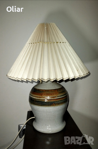 Много красива, стара лампа от керамика. , снимка 3 - Настолни лампи - 45025924