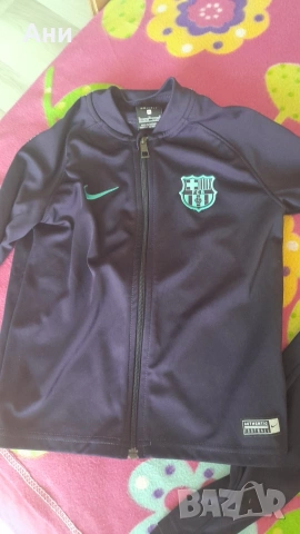 Оригинален детски екип Найк, снимка 2 - Детски комплекти - 54131719
