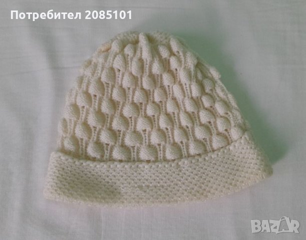 Дамски зимни шапки, снимка 3 - Шапки - 45371108