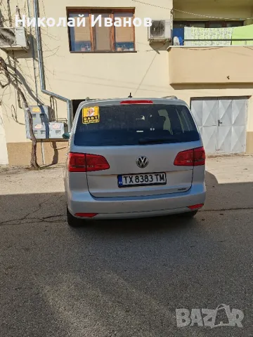 vw touran фабричен метан, снимка 4 - Автомобили и джипове - 48738446