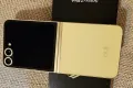 Samsung z flip6 gold, снимка 2