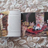 Детска книга- Маури Кунас - Книга за финландските джуджета, снимка 4 - Специализирана литература - 45608247