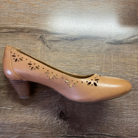 Елегантни дамски обувки на Clark’s , снимка 6 - Дамски ежедневни обувки - 45062008