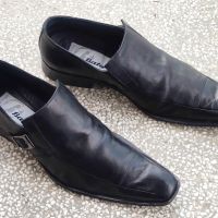Обувки Bata, номер 42-43 (Made in Italy) , снимка 1 - Маратонки - 45119410