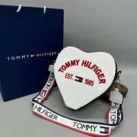 Дамски чанти Tommy Hilfiger - три цвята - 48 лв., снимка 5 - Чанти - 45262882