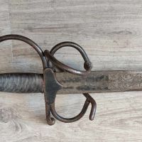 Стар меч, снимка 2 - Антикварни и старинни предмети - 45093754