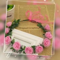 Романтична обиколка: Венче за коса от чаровни рози, снимка 3 - Аксесоари за коса - 45747479