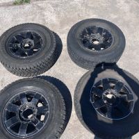 Зимни гуми с джанти от Хамър 16-ки, снимка 1 - Гуми и джанти - 45293883