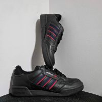 Мъжки черни маратонки  Adidas-40номер, снимка 1 - Маратонки - 45872953