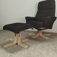 Комфортно скандинавско релакс кресло, снимка 8 - Дивани и мека мебел - 45687342