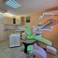 Наем стоматологичен дентален зъболекарски кабинет , снимка 1 - Други - 45264151