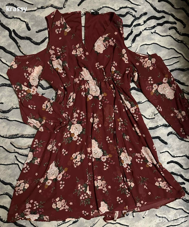 Страхотна голяма дамска флорална рокля с дълъг ръкав и голи рамене (размер 3ХЛ), снимка 1