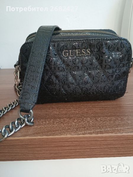 GuessДамска чанта Noelle Crossbody Camera HWGS78 79140 Черен

, снимка 1