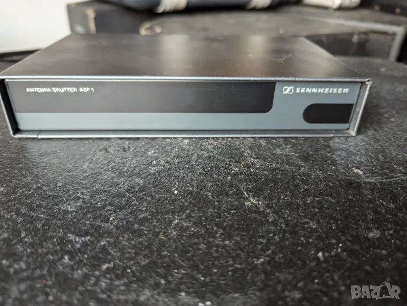 Sennheiser ASP-1 antenna Splitter, снимка 1