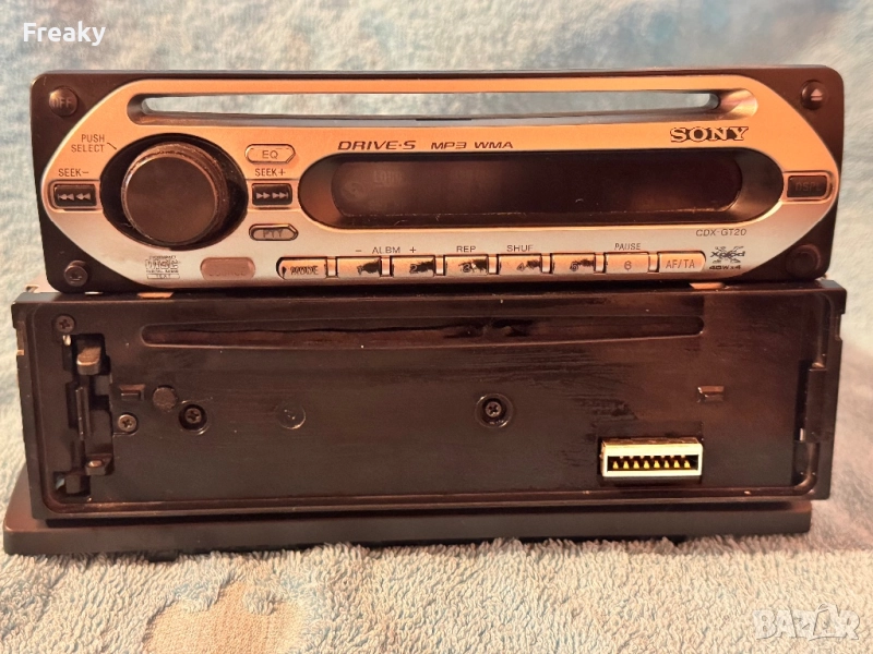 Cd player радио за кола sony CDX-GT20 45w x 4 , снимка 1