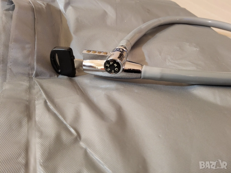 Покривало и заключване устройство за велосипед, снимка 1