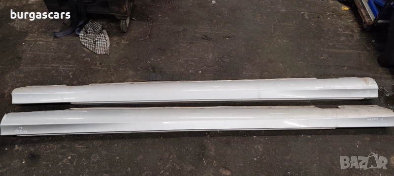 Праг ляв десен Mercedes E220 W211 седан - 40лв, снимка 1