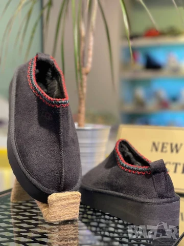 чехли UGG, снимка 2 - Чехли - 51425703