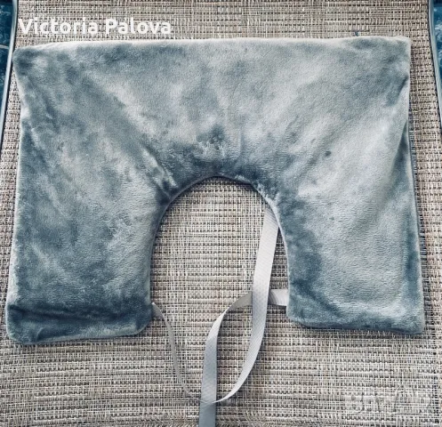 Медицинска възглавница с черешови костилки