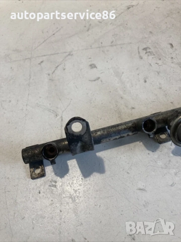 Горивна релса лява за Subaru Tribeca 3.0 V6 (2009) , снимка 2 - Части - 54226097