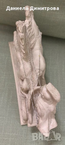 Голяма фигура на гладиатор в колесница с коне от алабастър, снимка 5 - Други ценни предмети - 51144048