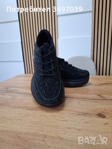 обувки, снимка 3 - Дамски ежедневни обувки - 52698545