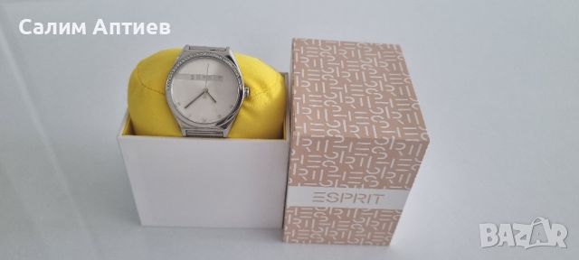 Esprit
Иноксов часовник с кристали, снимка 1 - Дамски - 46742958