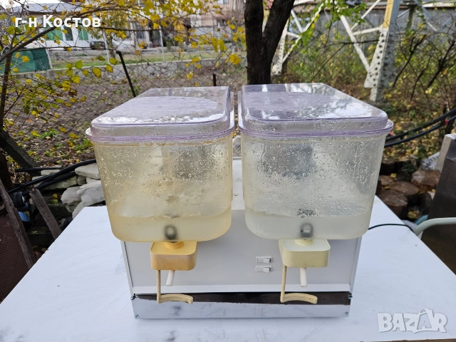 Сок и Айран машина тип помпичка 2х15 литра втора употреба Цена 550лв.