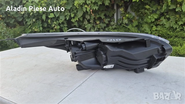 Ляв фар Kia Ceed година 2019 2020 2021 2022 2023 2024 код 92101J7051, 92101-J7051 , снимка 7 - Аксесоари и консумативи - 52731677